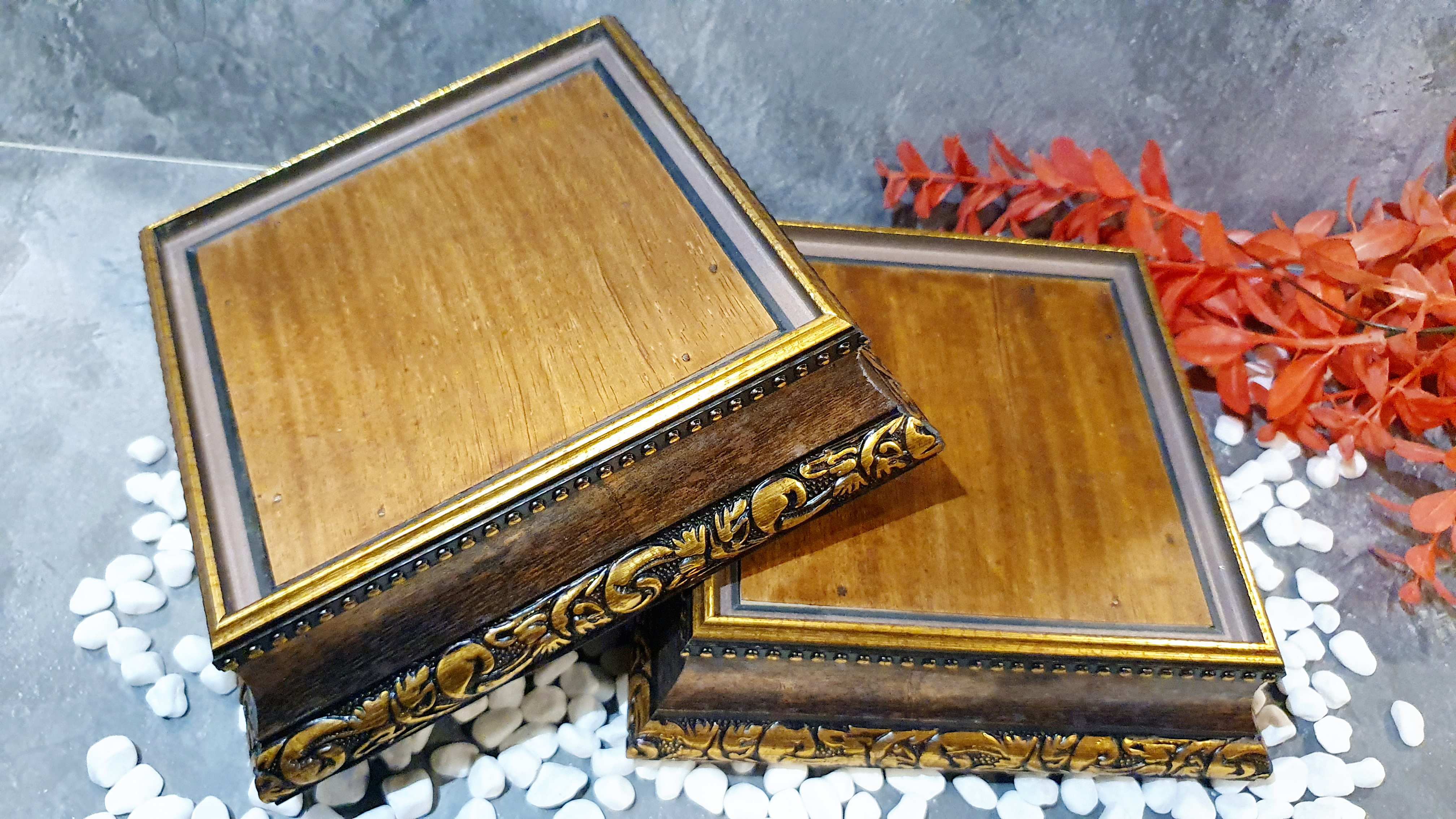 /storage/photos/1/!! Produk Orgonite Djawa/Altar Tatakan Piramida/3.jpg